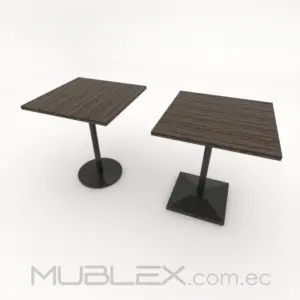 Mesa cuadrada en madera Semple