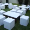Sillones puff blanco eventos exterior 4